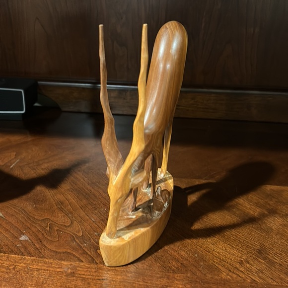 Vintage Carved Wooden Set of Antelope - Picture 6 of 17